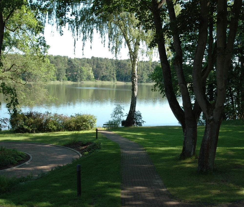 Landhaus Himmelpfort Am See Fürstenberg-Havel Exteriör bild